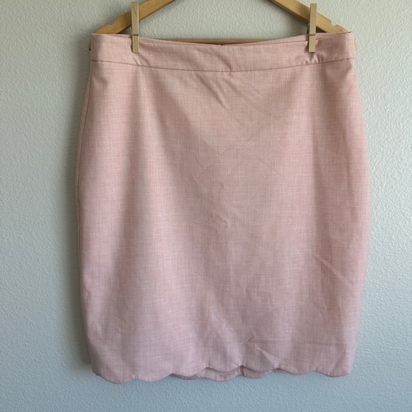 Elle Dresses & Skirts - Ellle Soft Pink Women's Skirt